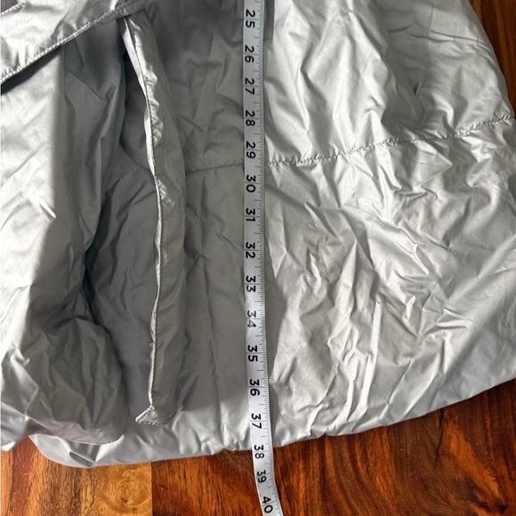 Norma Kamali NK Trench Coat – Silver – Size XL/XG NWT - Picture 10 of 11